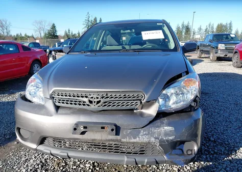 2006 Toyota Matrix z USA, uszkodzony, nr VIN 2T1LR32E26C559870